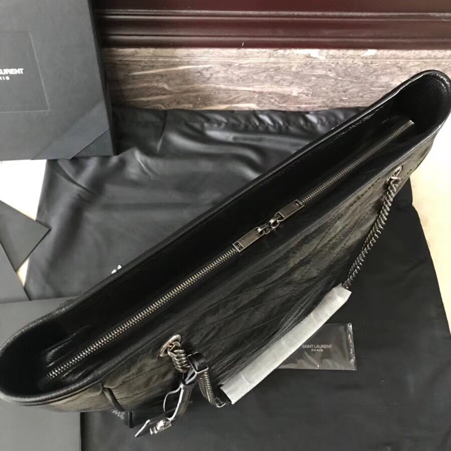 Sa**t Lau*nt niki shopping bag in black crinkled calfskin