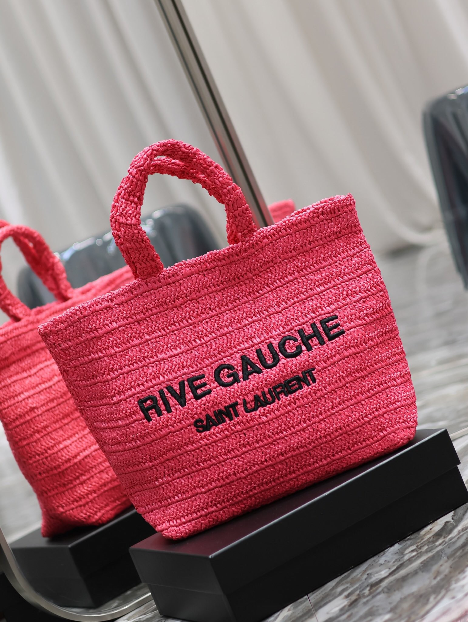 Sa**t Lau*nt rive gauche tote bag in neon pink raffia crochet