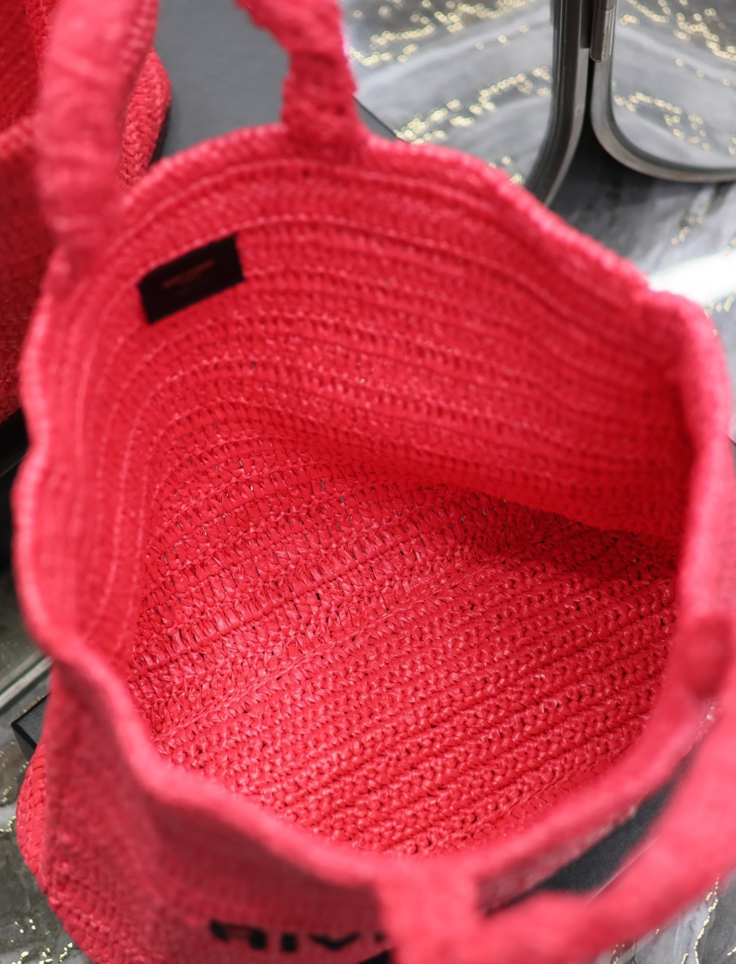 Sa**t Lau*nt rive gauche tote bag in neon pink raffia crochet