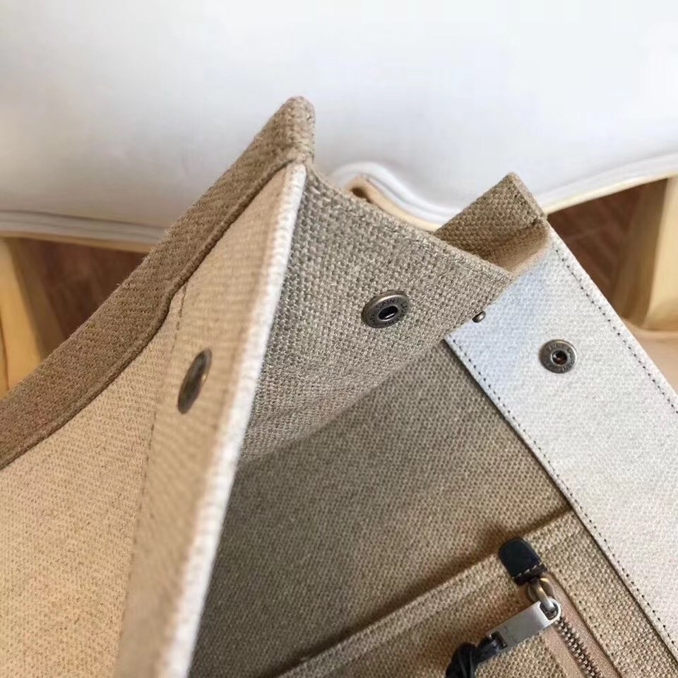 Sa**t Lau*nt rive gauche tote bag with black handle
