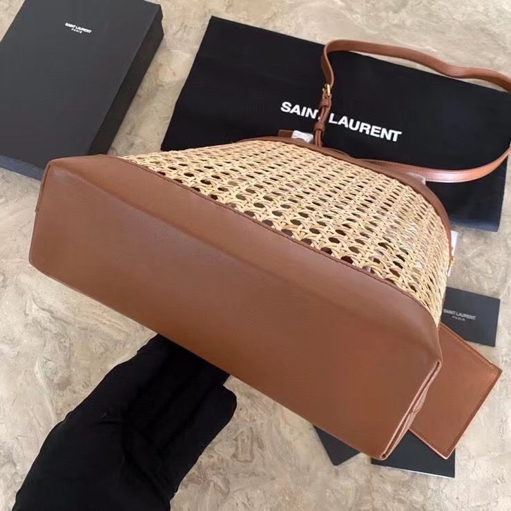 Sa**t Lau*nt n/s toy shopping bag in woven cane and leather