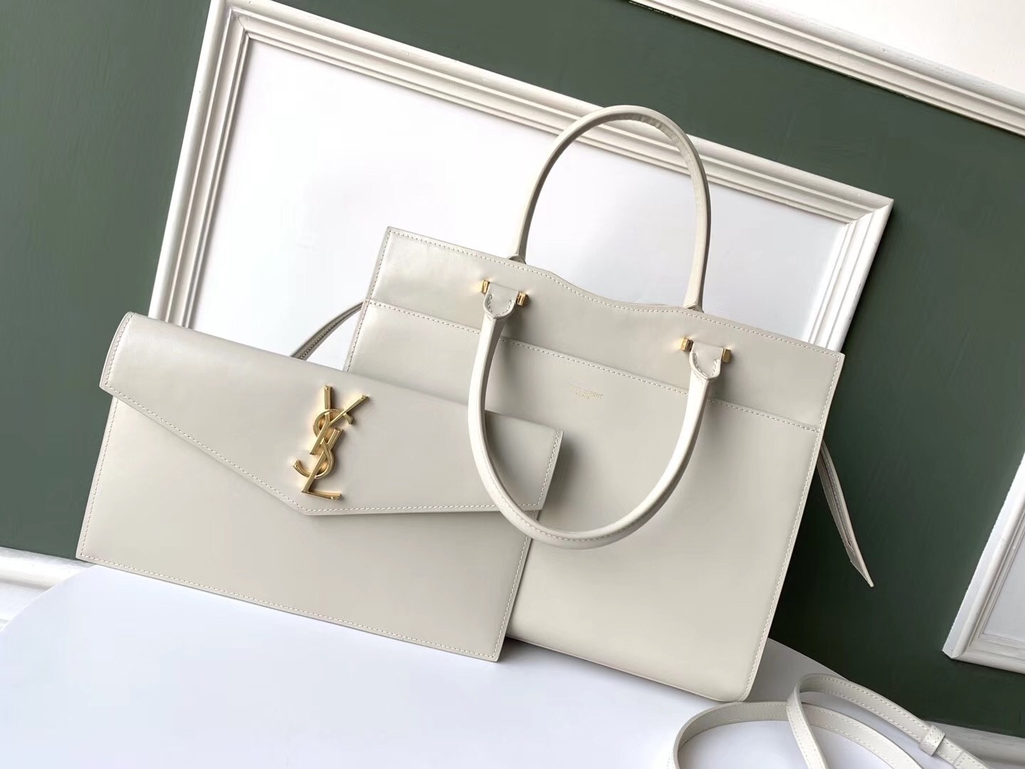 Sa**t Lau*nt uptown medium tote in blanc calfskin