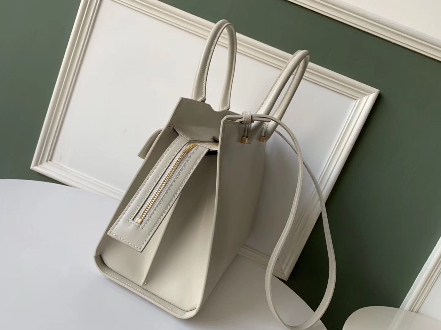 Sa**t Lau*nt uptown medium tote in blanc calfskin