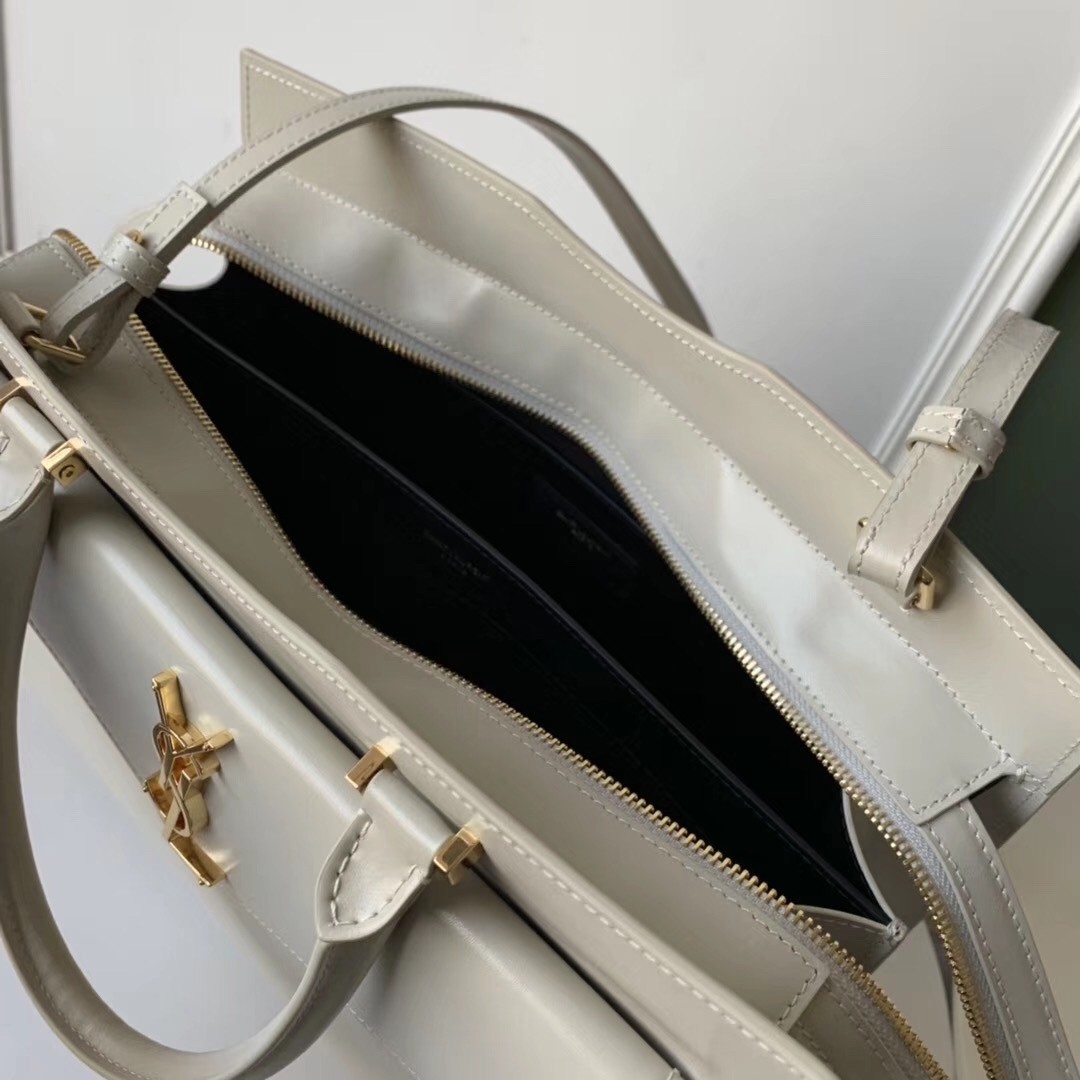 Sa**t Lau*nt uptown medium tote in blanc calfskin