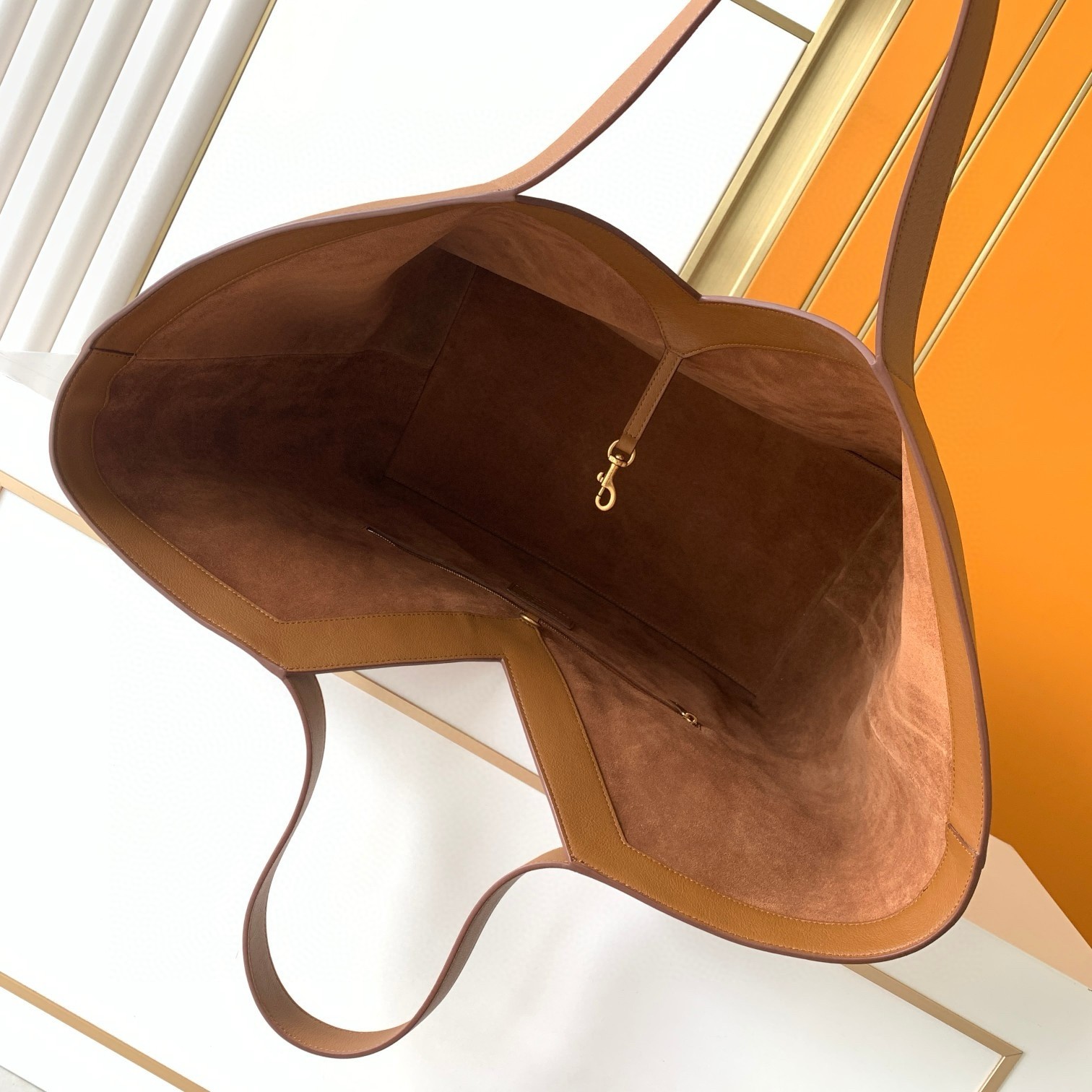 Sa**t Lau*nt y tote bag in brown calfskin