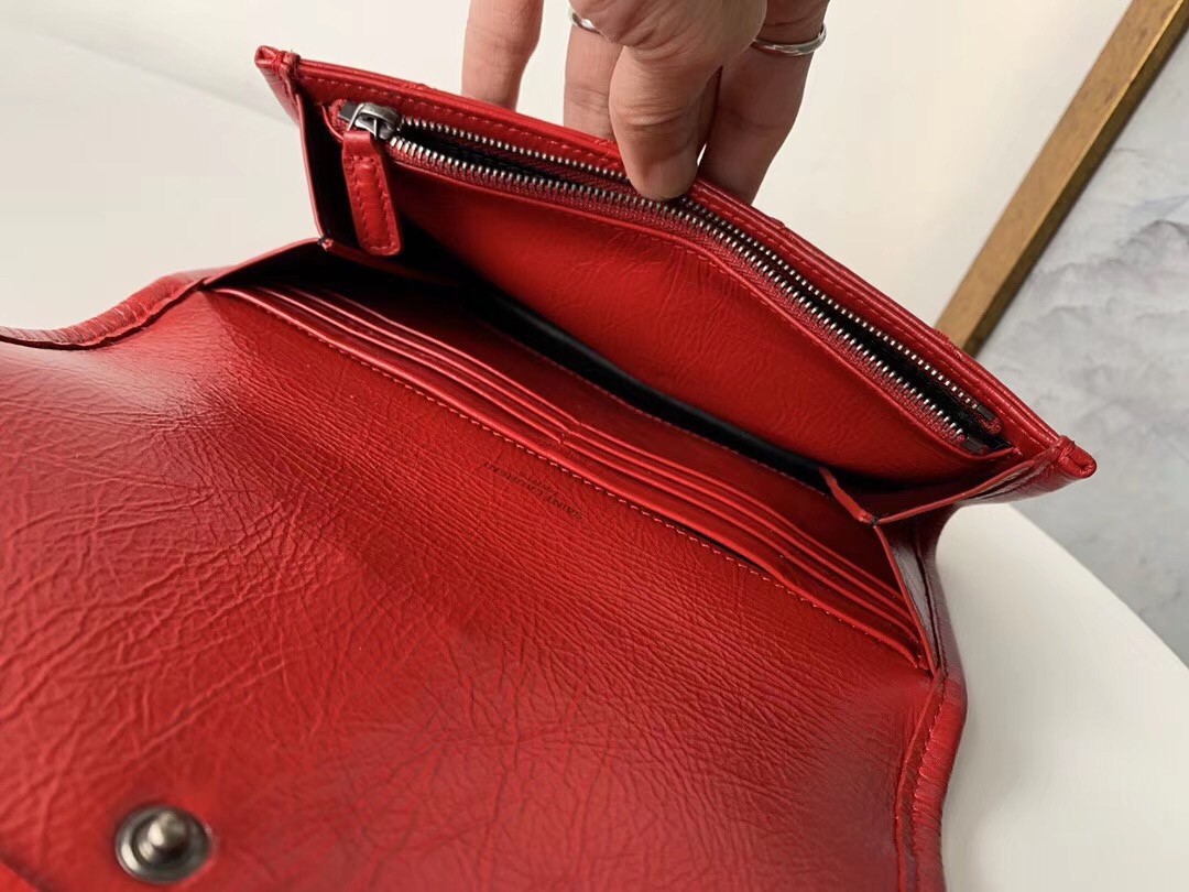 Sa**t Lau*nt niki large wallet in red crinkled vintage leather