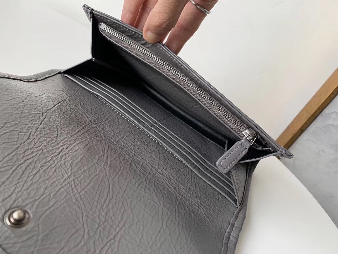 Sa**t Lau*nt niki large wallet in storm crinkled vintage leather